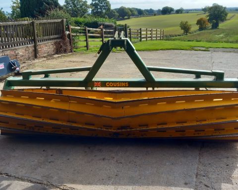 Cousins 3.2m Crop Check Front Mounted Crimper Roller