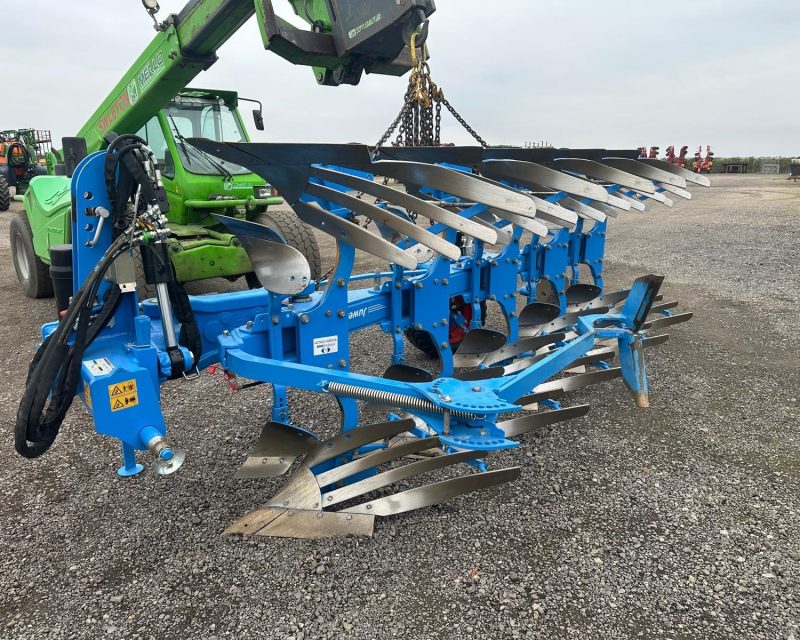 Lemken Juwel 8M 5F plough