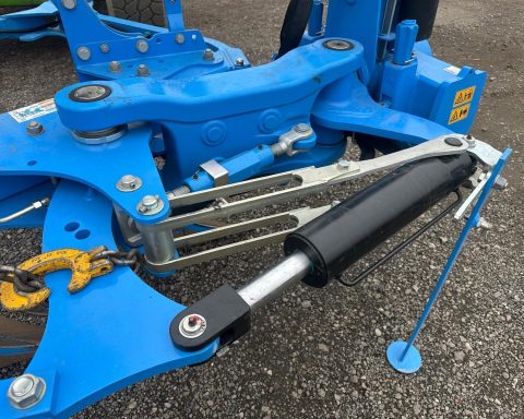 Lemken Juwel 8M 5F plough