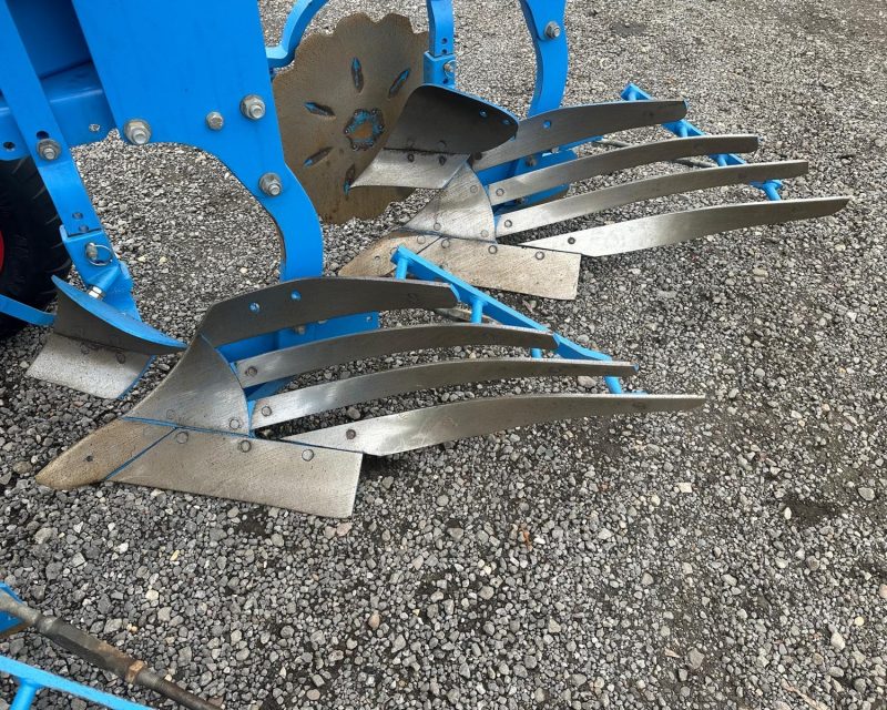 Lemken Juwel 8M 5F plough