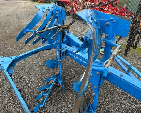 Lemken Juwel 8M 5F plough