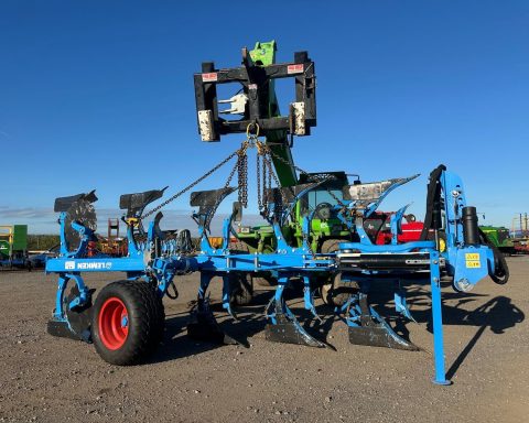Lemken Juwel 8M 5F plough
