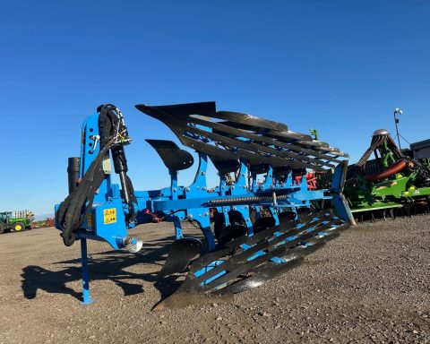 Lemken Juwel 8M 5F plough