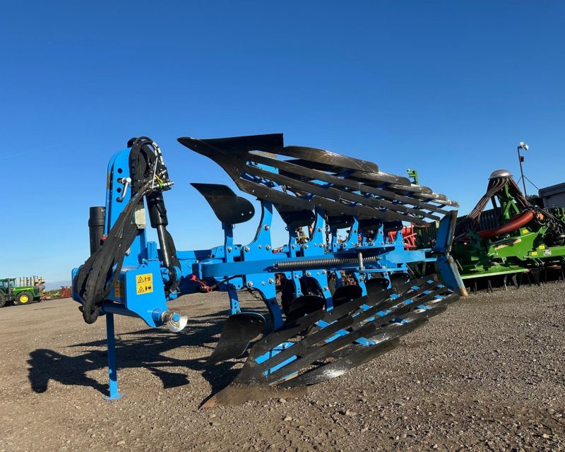 Lemken Juwel 8M 5F plough