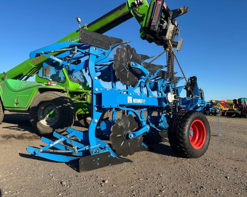 Lemken Juwel 8M 5F plough