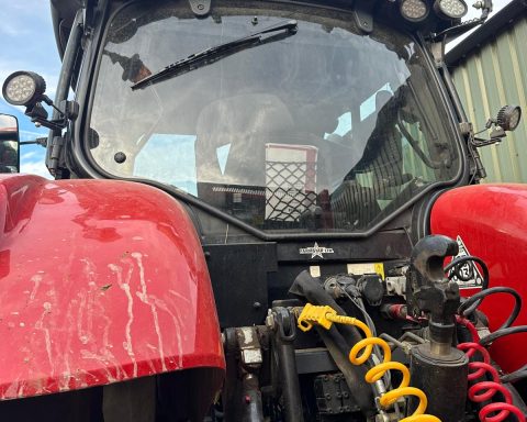 Case IH 240 Puma