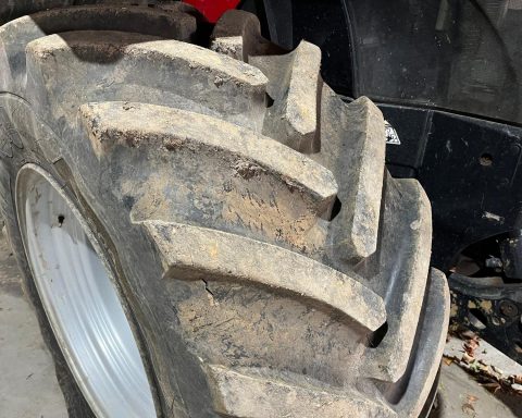 Case IH 240 Puma