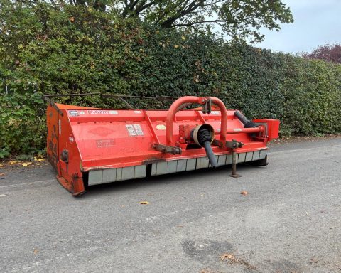 Kuhn BNG 270 flail topper