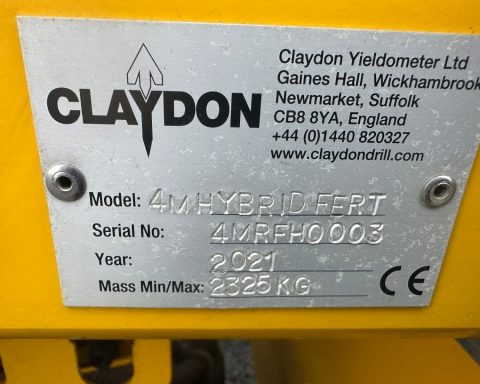Claydon 4m Hybrid fertiliser drill