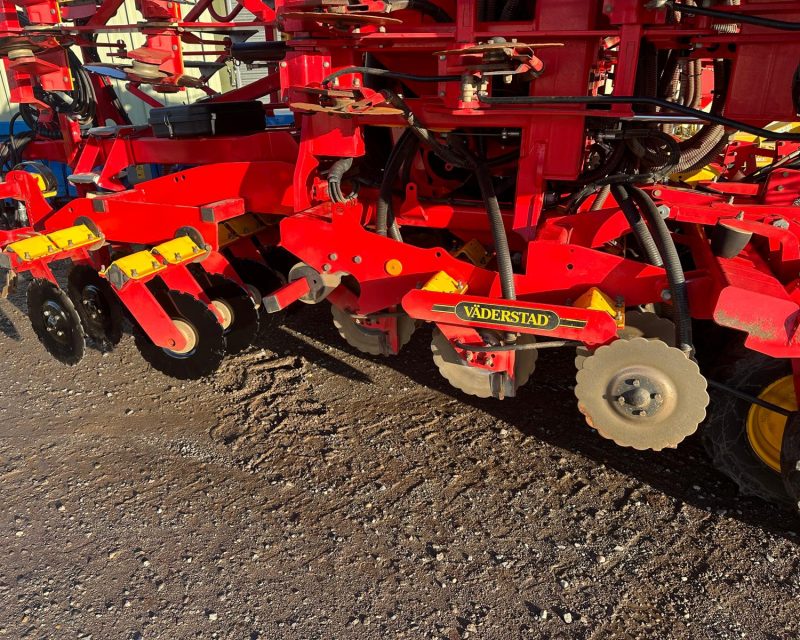 Vaderstad RDA 600S drill