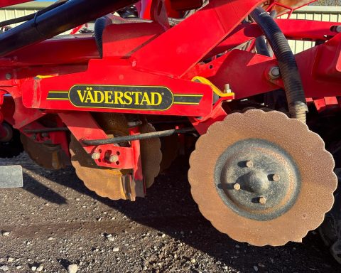 Vaderstad RDA 600S drill