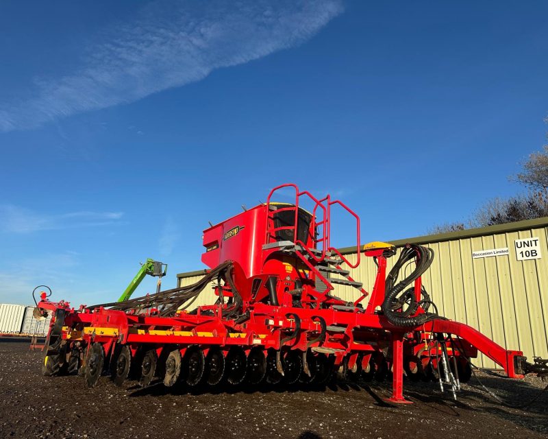 Vaderstad RDA 600S drill