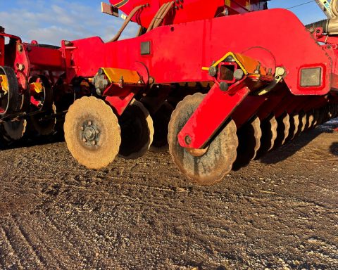 Vaderstad Rapid RDA 600S 6m drill