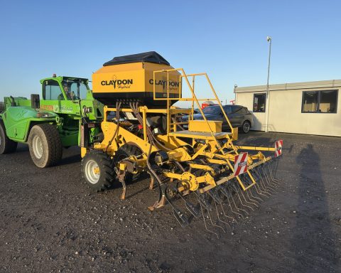 Claydon Hybrid 3m auto-reset