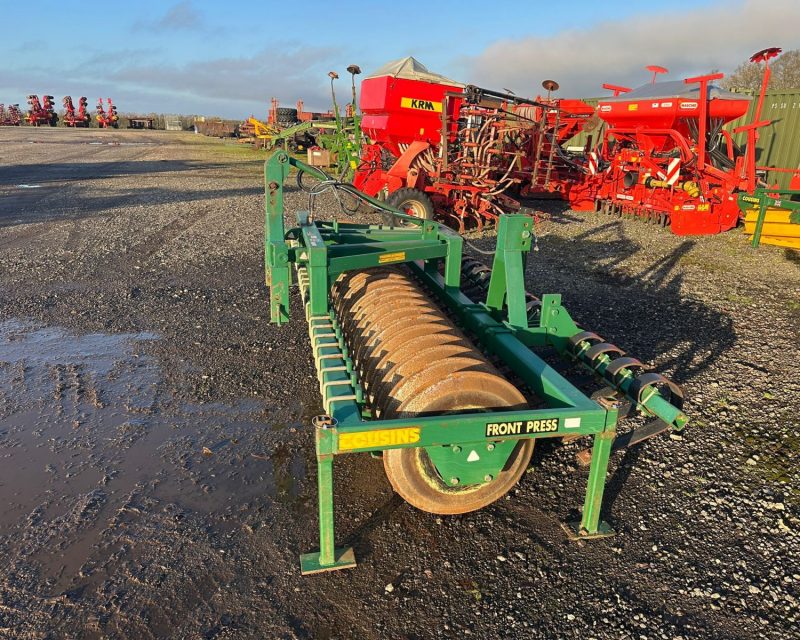 Cousins 4m rigid front press c/w razor rings & springboard levelling system