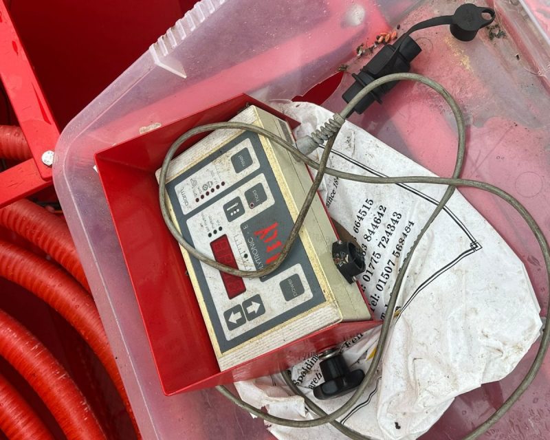 Kuhn 403D & Lely Polymat 4m