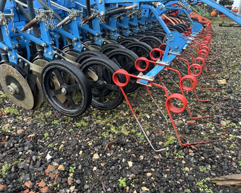 LEMKEN Solitair-9 300DS 150 & Zirkon-12 300