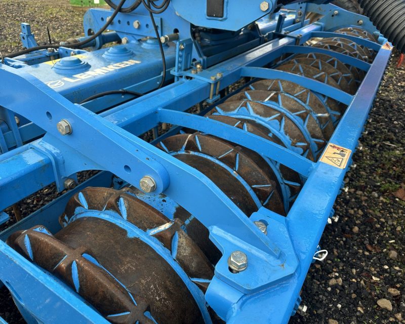 LEMKEN Solitair-9 300DS 150 & Zirkon-12 300