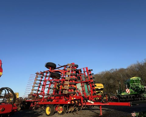 Vaderstad NZA 600 AGGRESSIVE