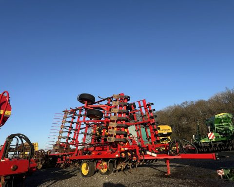 Vaderstad NZA 600 AGGRESSIVE