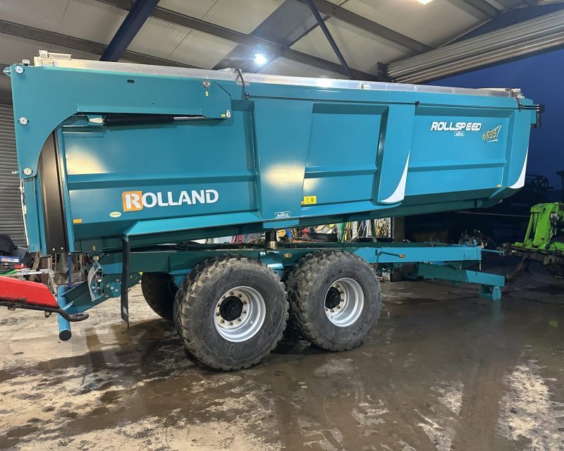Rolland Roll-Easy hydraulic cover (video)