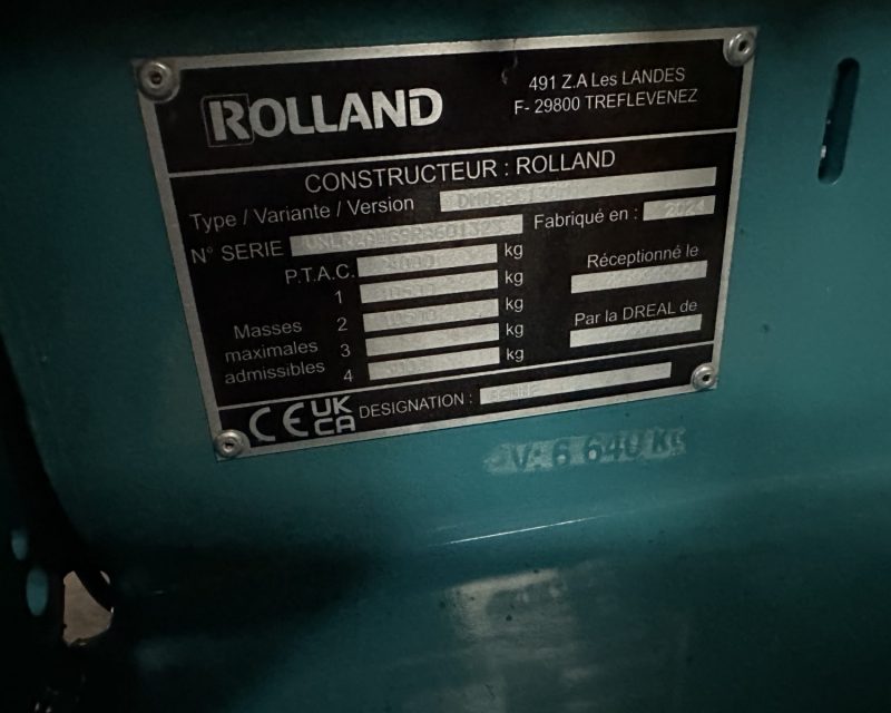 Rolland Roll-Easy hydraulic cover (video)