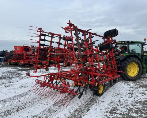 Vaderstad NZA 600 AGGRESSIVE
