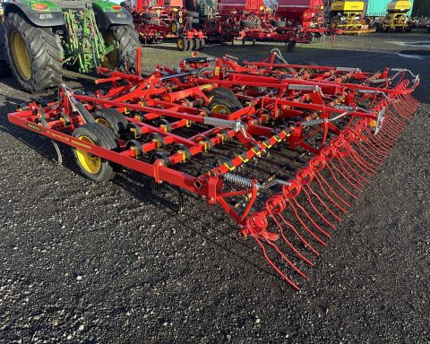 Vaderstad NZA 600 AGGRESSIVE