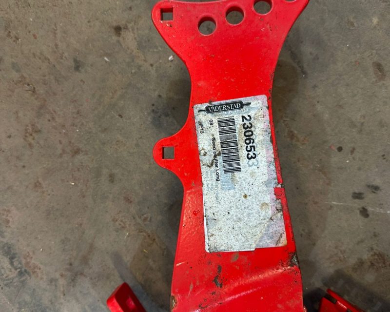 Vaderstad Spirit drill disc coulter arms & seeding discs.