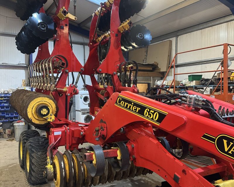 Vaderstad Carrier CR 650 CrossBoard Heavy