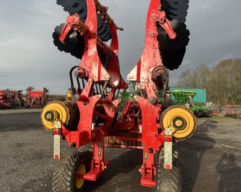 Vaderstad Carrier CR 650 CrossBoard Heavy