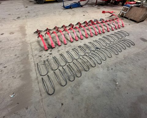 Vaderstad Spirit 6m drill following harrow kit