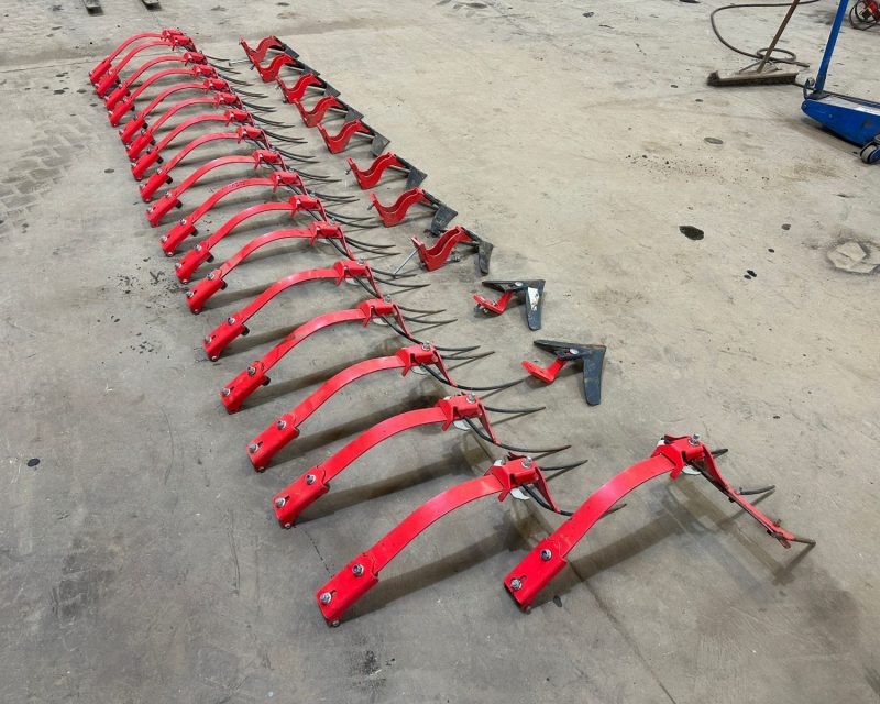 Vaderstad Spirit 6m drill following harrow kit