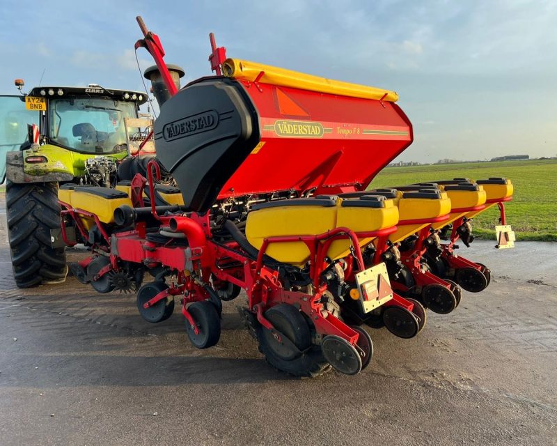 Vaderstad Tempo TPF 8 Seed Drill