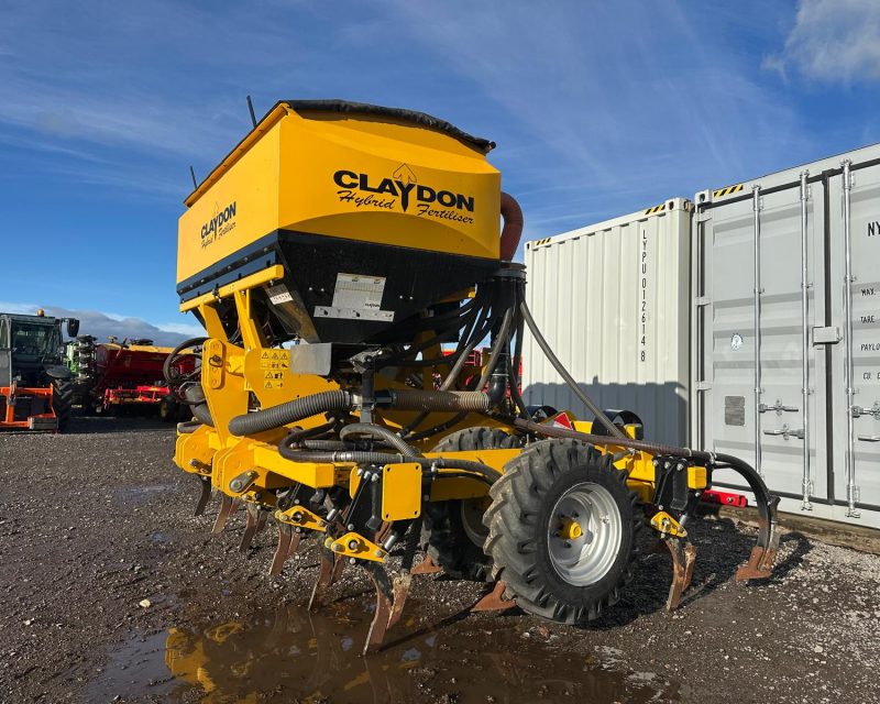 Claydon 4m Hybrid Fertiliser drill