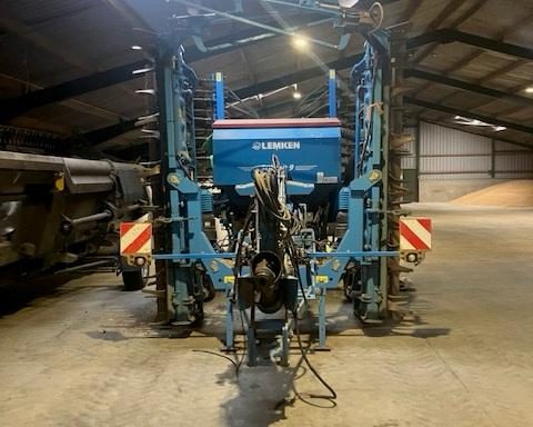 Lemken Solitair 9K – 6m power harrow / drill