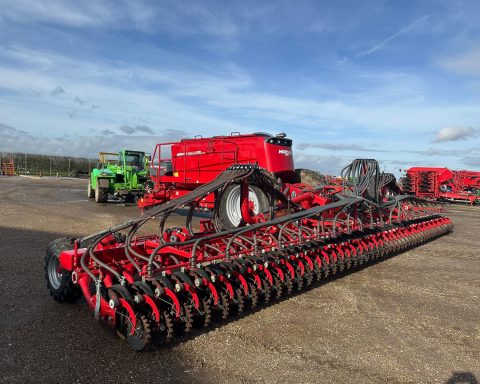 Horsch Avatar 12.25 SD
