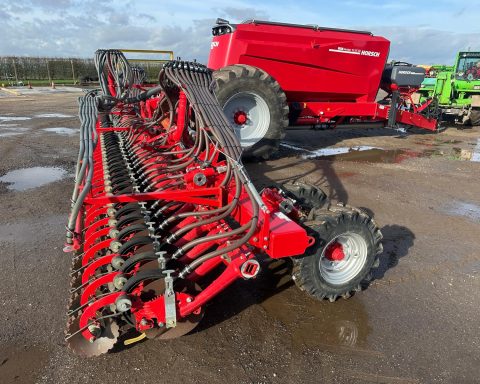 Horsch Avatar 12.25 SD