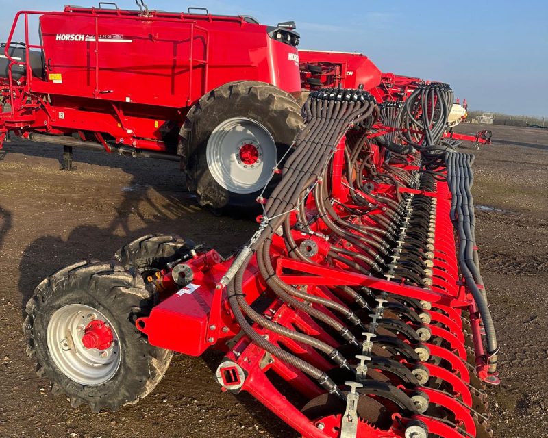 Horsch Avatar 12.25 SD