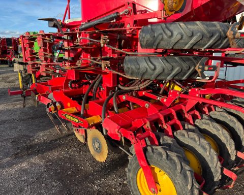 Vaderstad Rapid RDA 400S