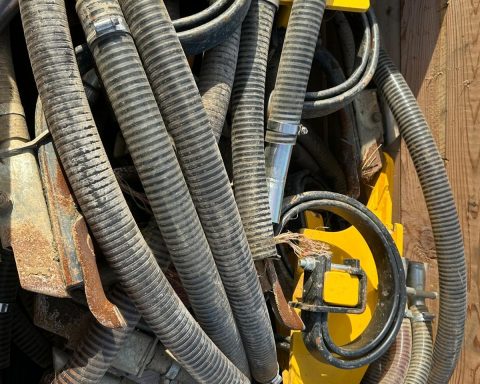 Claydon 4m Hybrid Fertiliser drill