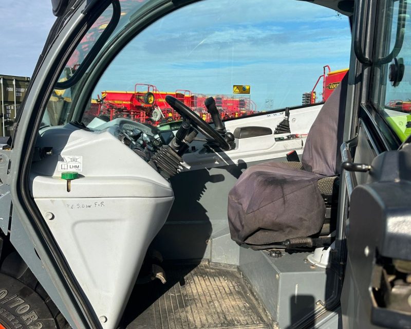 Claas Scorpion 6030 CP Varipower