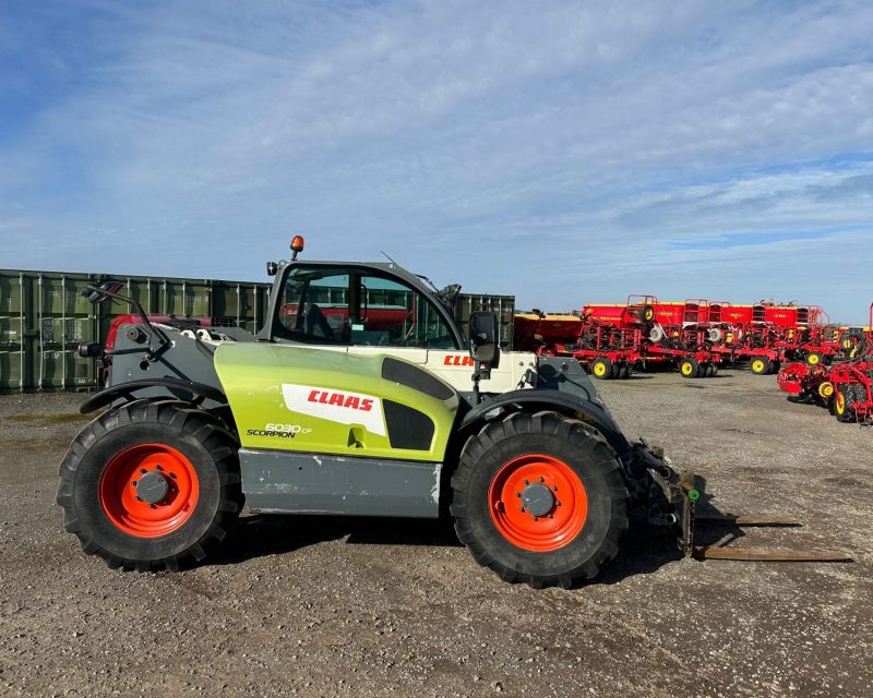 Claas Scorpion 6030 CP Varipower