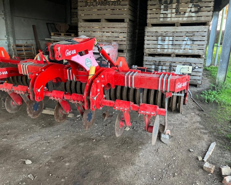 Heva Stealth 300 6 leg subsoiler