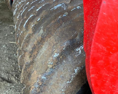 Heva Stealth 300 6 leg subsoiler