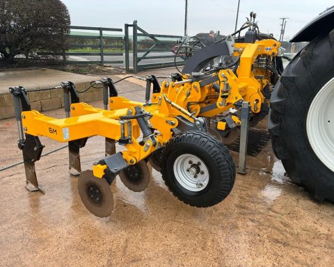 Grange machinery 6m LDT AR