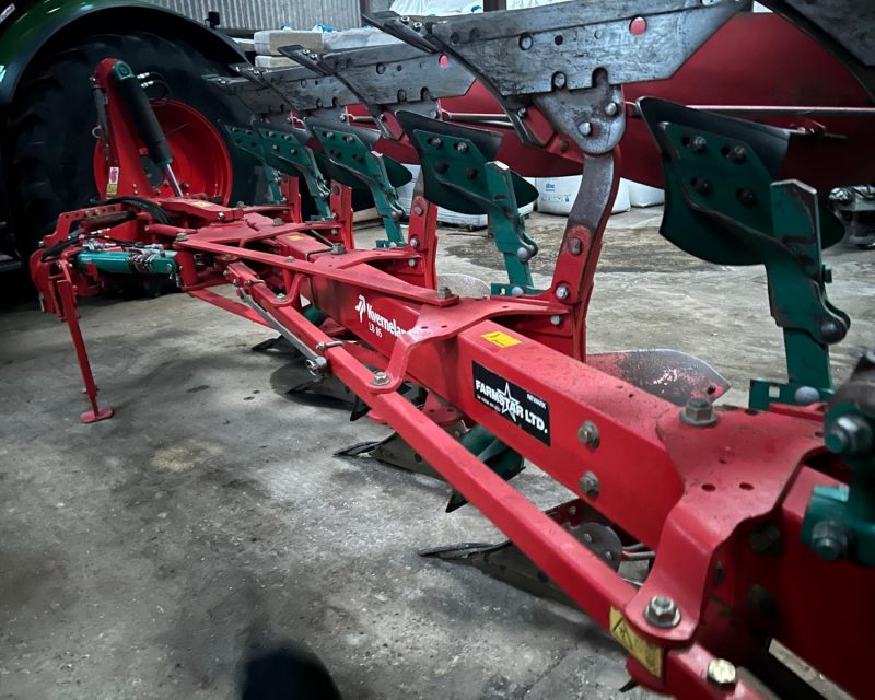 Kverneland KKLB 85-300 6f plough