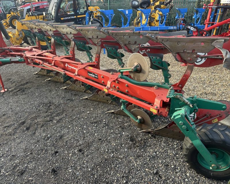 Kverneland KKLB 85-300 6f plough