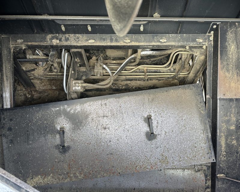 New Holland CSX 7080 HarveStar