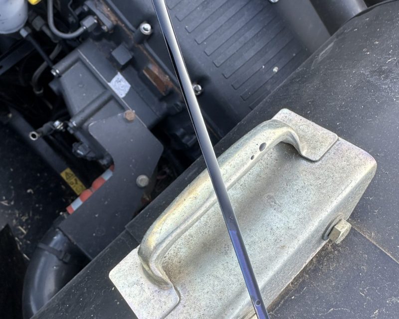 New Holland CSX 7080 HarveStar